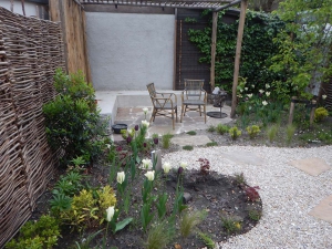 Achtertuin-terras-mediterraans-zuiderlijk-Franse-tuinstijl