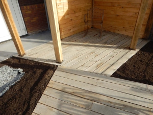Moderne-tuin-eiken-hout-vlonder-terras-3