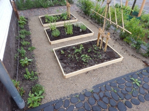 Voortuin-moestuintjes
